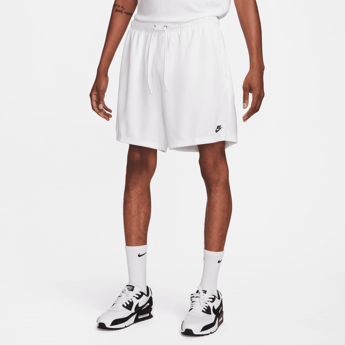 Men's Club Mesh Shorts In White/black