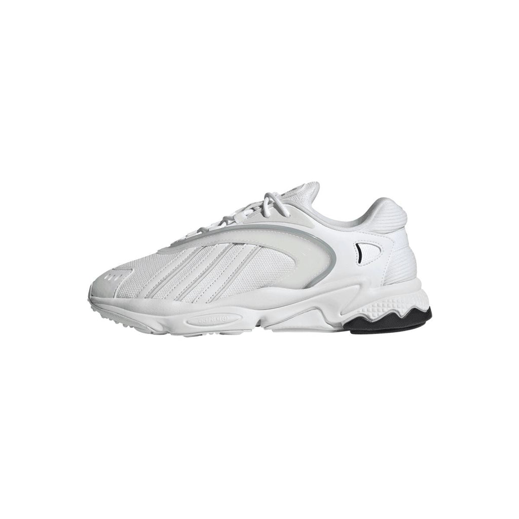 White adidas Originals Oztral low-top trainers, lace-up with cushioned sole