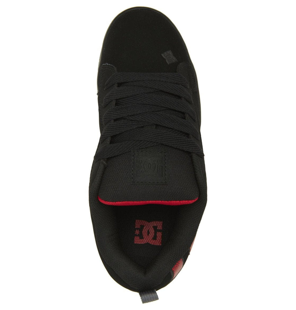 Low-top sneakers in black with red logo on the tongue and black lace-up