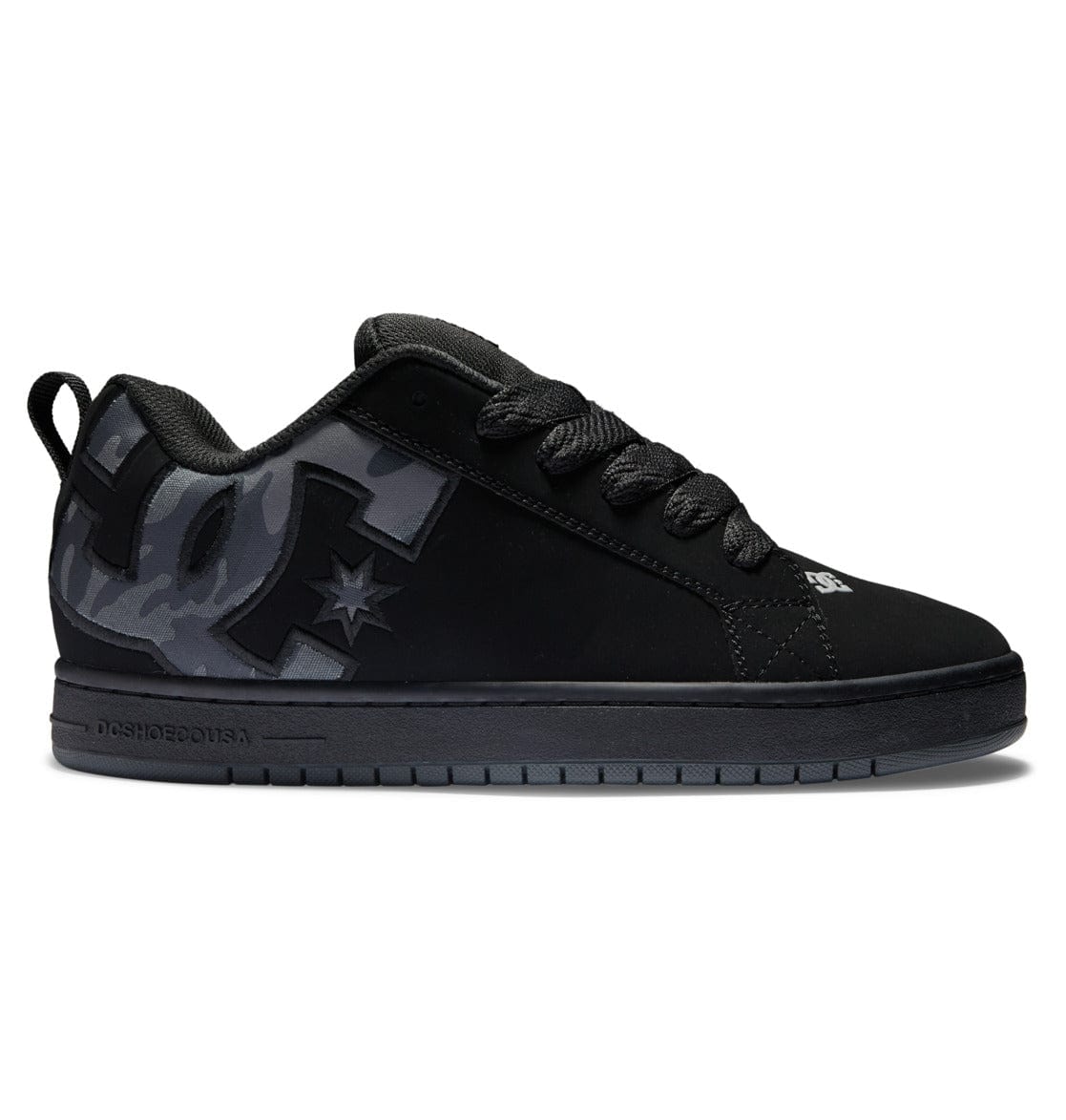 Court Graffik low-top sneakers in black with camo-style side graphic, star emblem, and laces