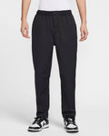 Men's Club Woven Tapered Leg Pants In Black
