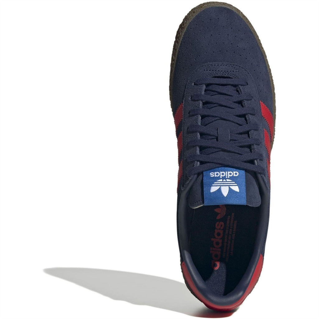 adidas Originals Montreal RM low-top sneakers, toe and tongue detail in navy with red accents