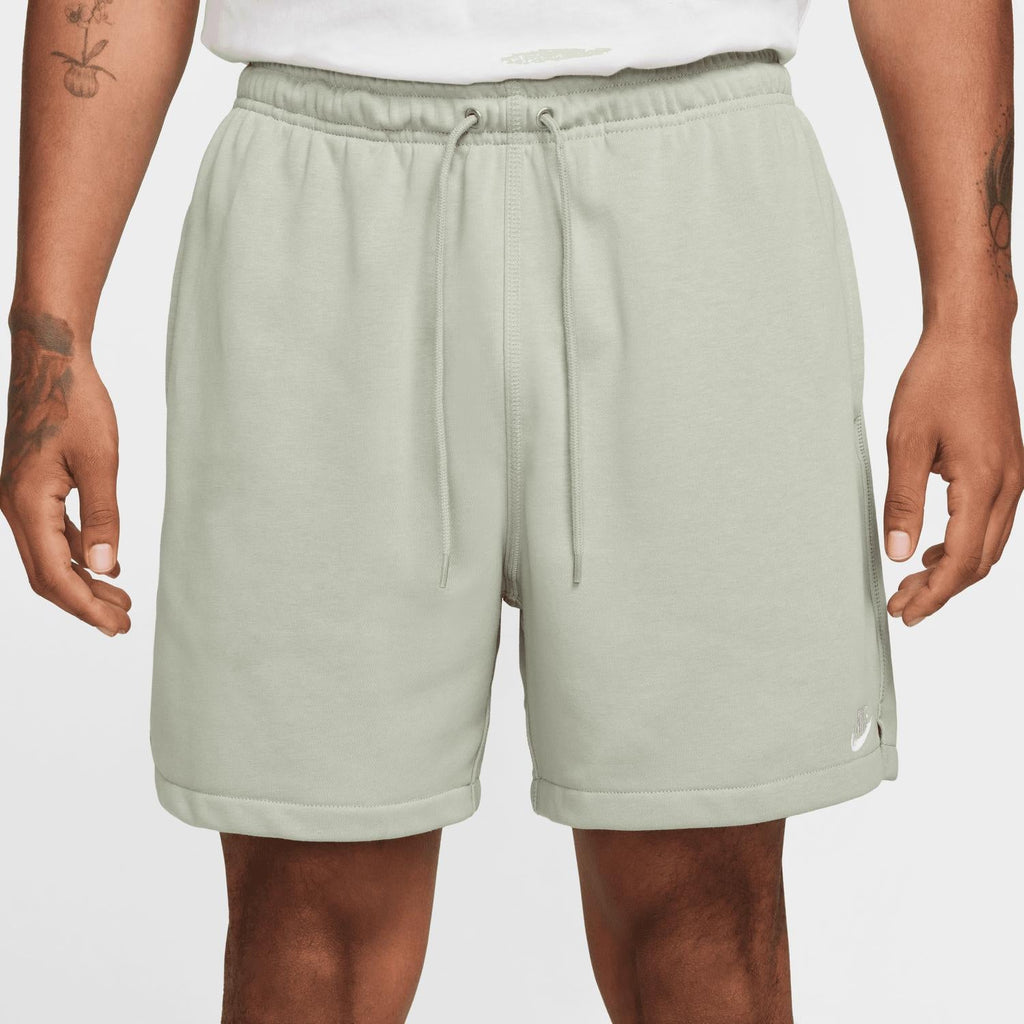 Men's Club French Terry Flow Shorts In Jade Horizon/white