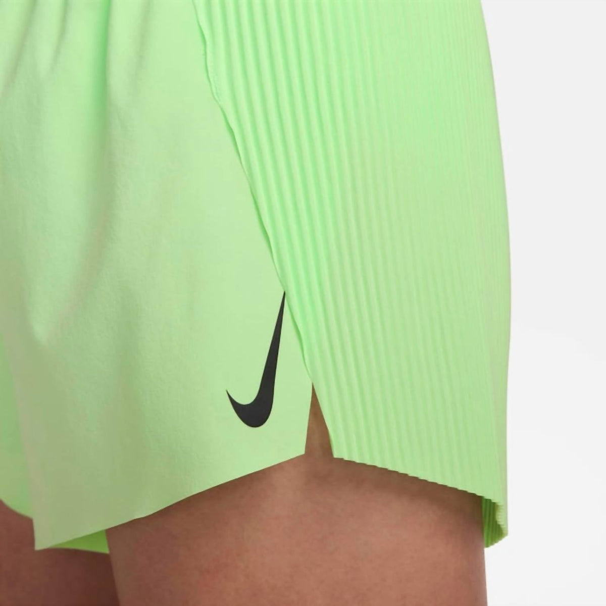 Mid-Rise Brief-Lined Shorts In Vapour Green/black