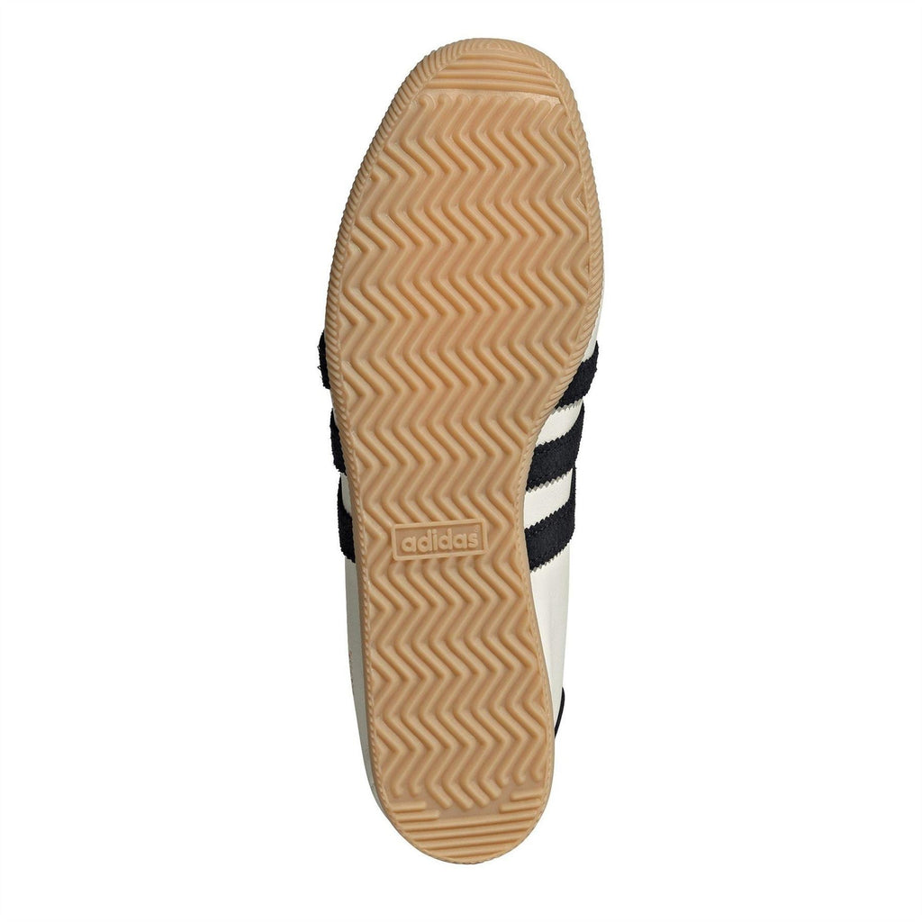 Adidas Originals sneakers outsole, gum rubber with zigzag tread pattern and black heel trim