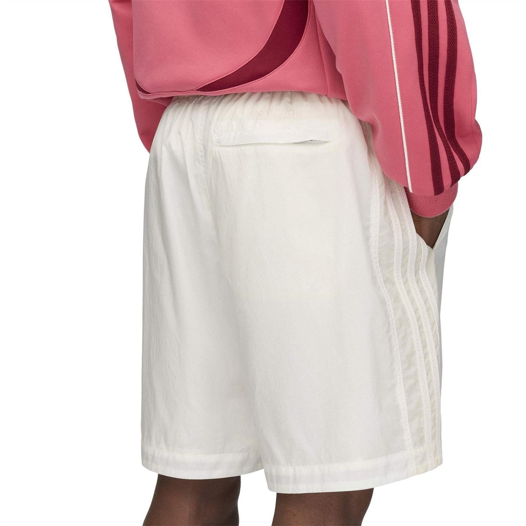 Off-white football shorts with back yoke and stitched side seam detail