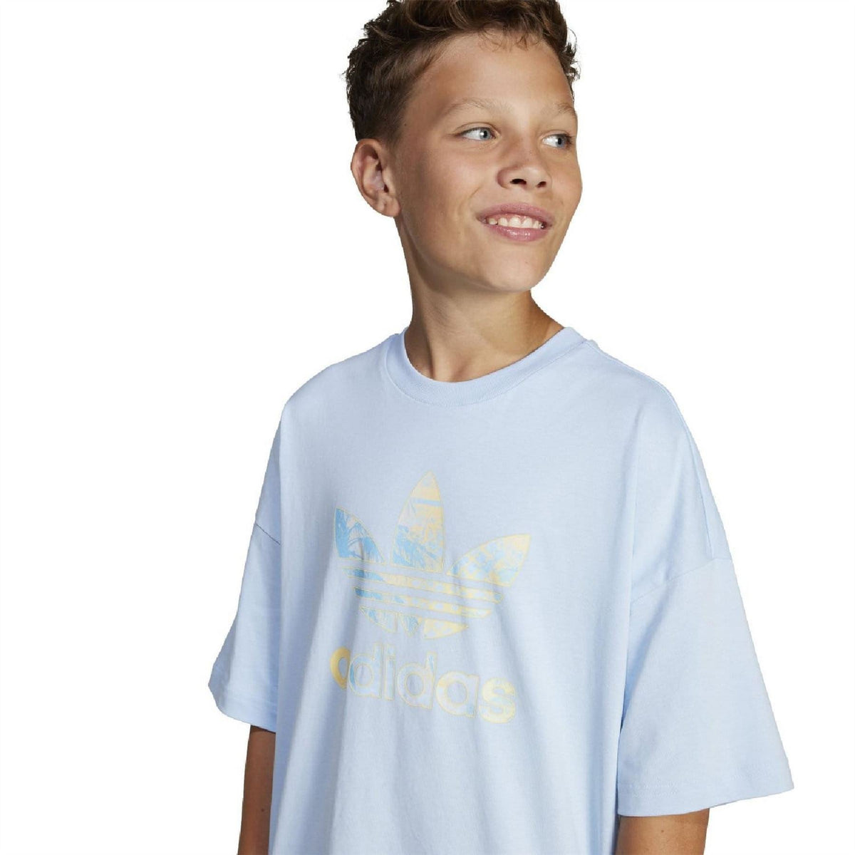 Junior adidas Originals sleeved T-shirt for ages 8-16, featuring the classic adidas logo on a casual, comfortable design.