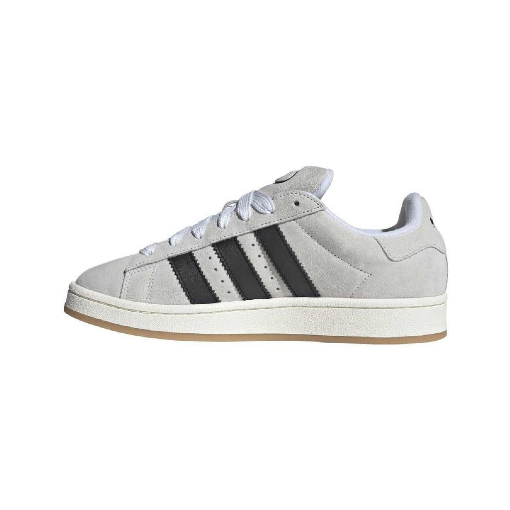 Light gray Adidas campus low-top sneakers with black three-stripe side panels