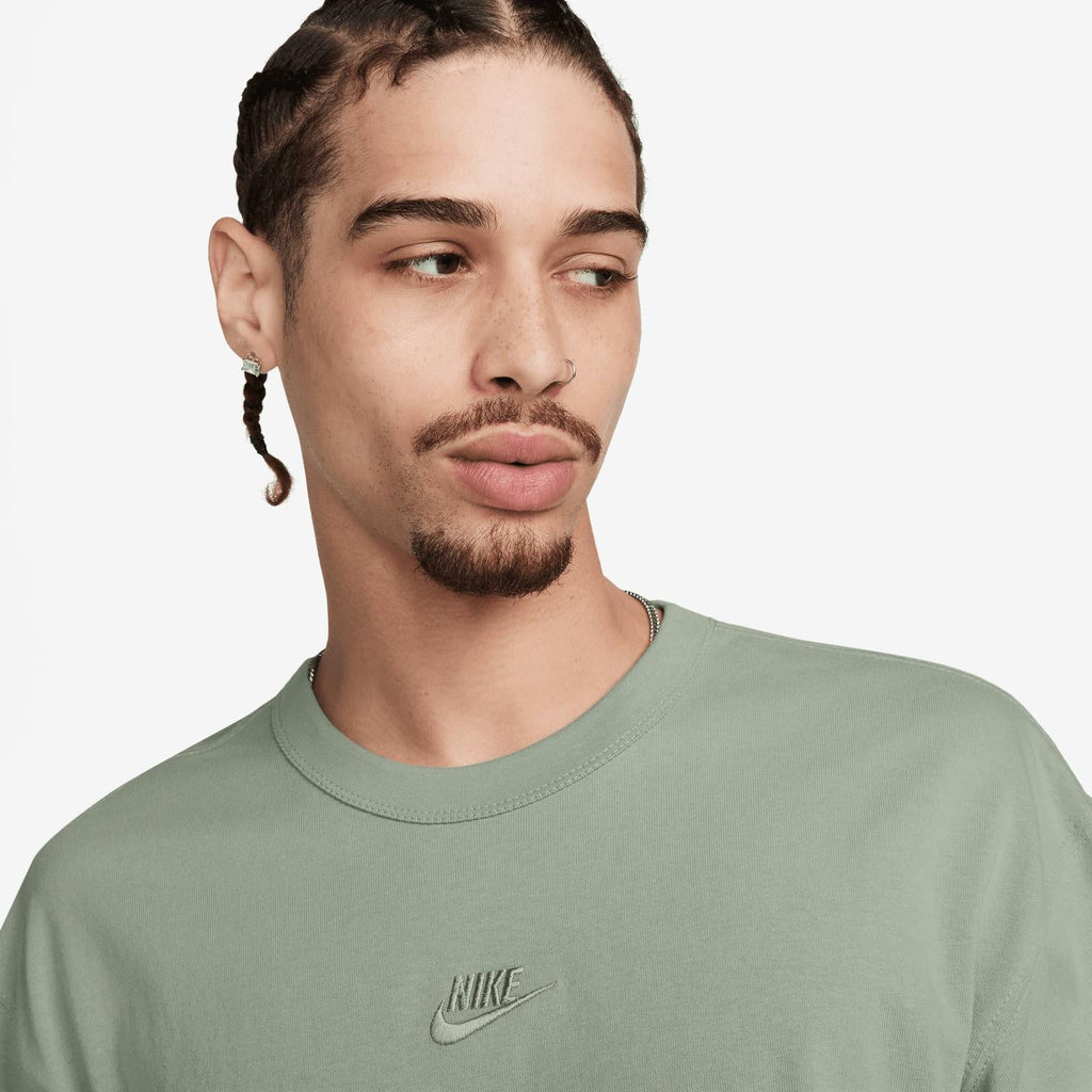 Sportswear Premium Essentials T-Shirt In Jade Horizon