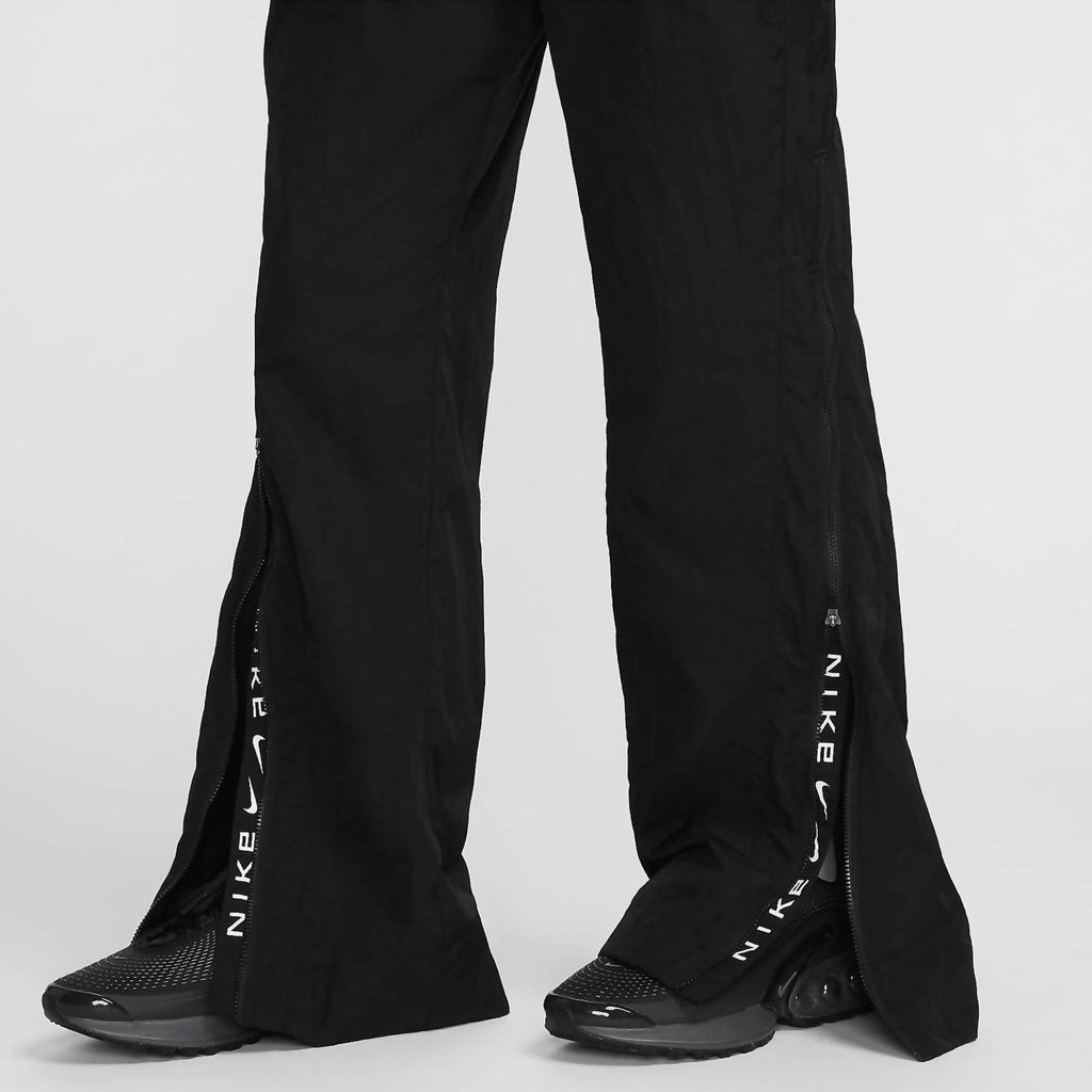 Women's Mid Rise Repel Zip Pants In Black