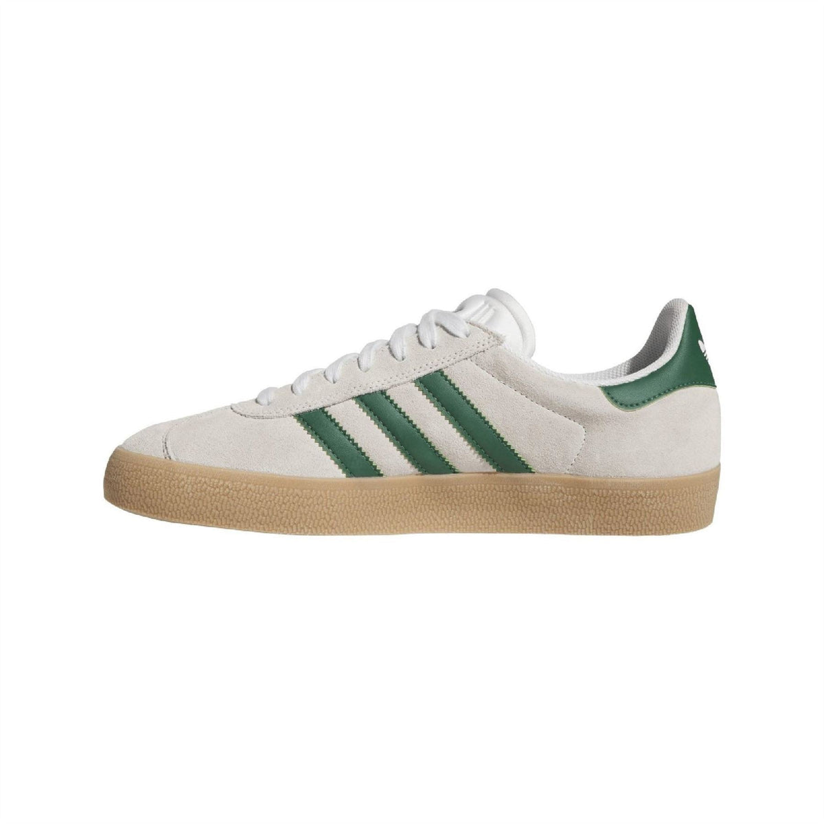adidas Advantage white low-top sneakers, green 3-stripe detailing, gum sole