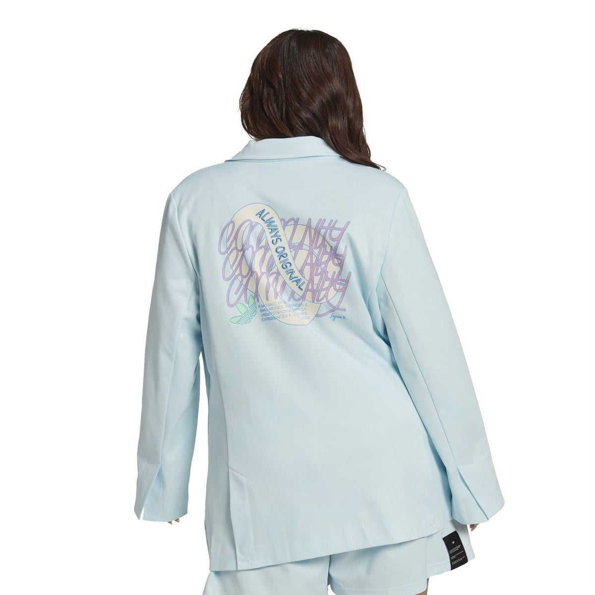 adidas Originals women's blazer coat, stylish tailored jacket with classic design, perfect for casual or sporty outfits