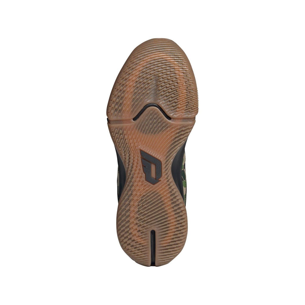 Shoe outsole with textured tread pattern and black heel