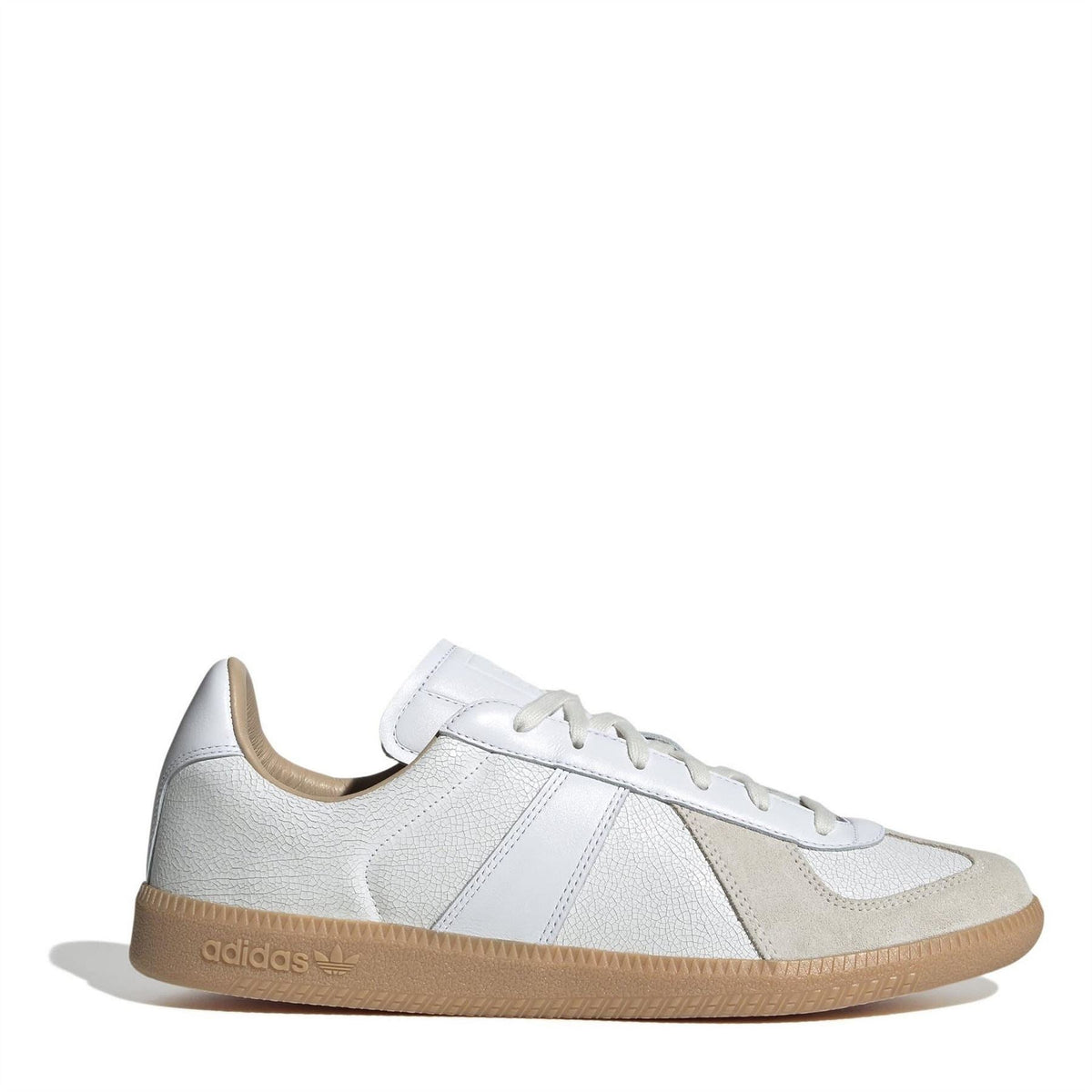 adidas Originals low-top sneakers in white leather with beige suede panels and gum sole