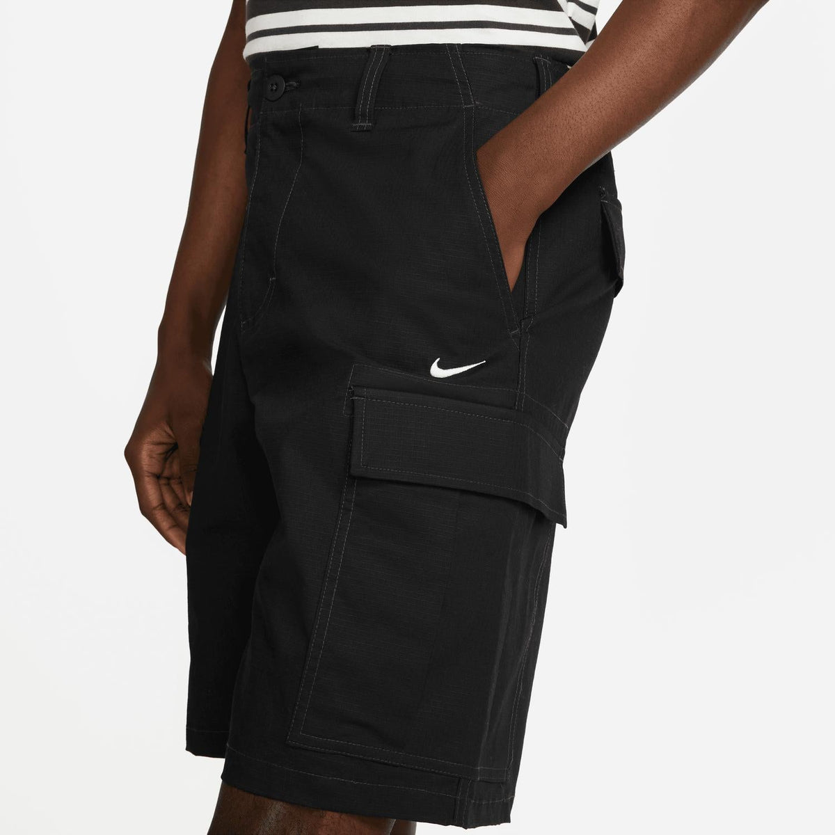 Sb Cargo Shorts In Black