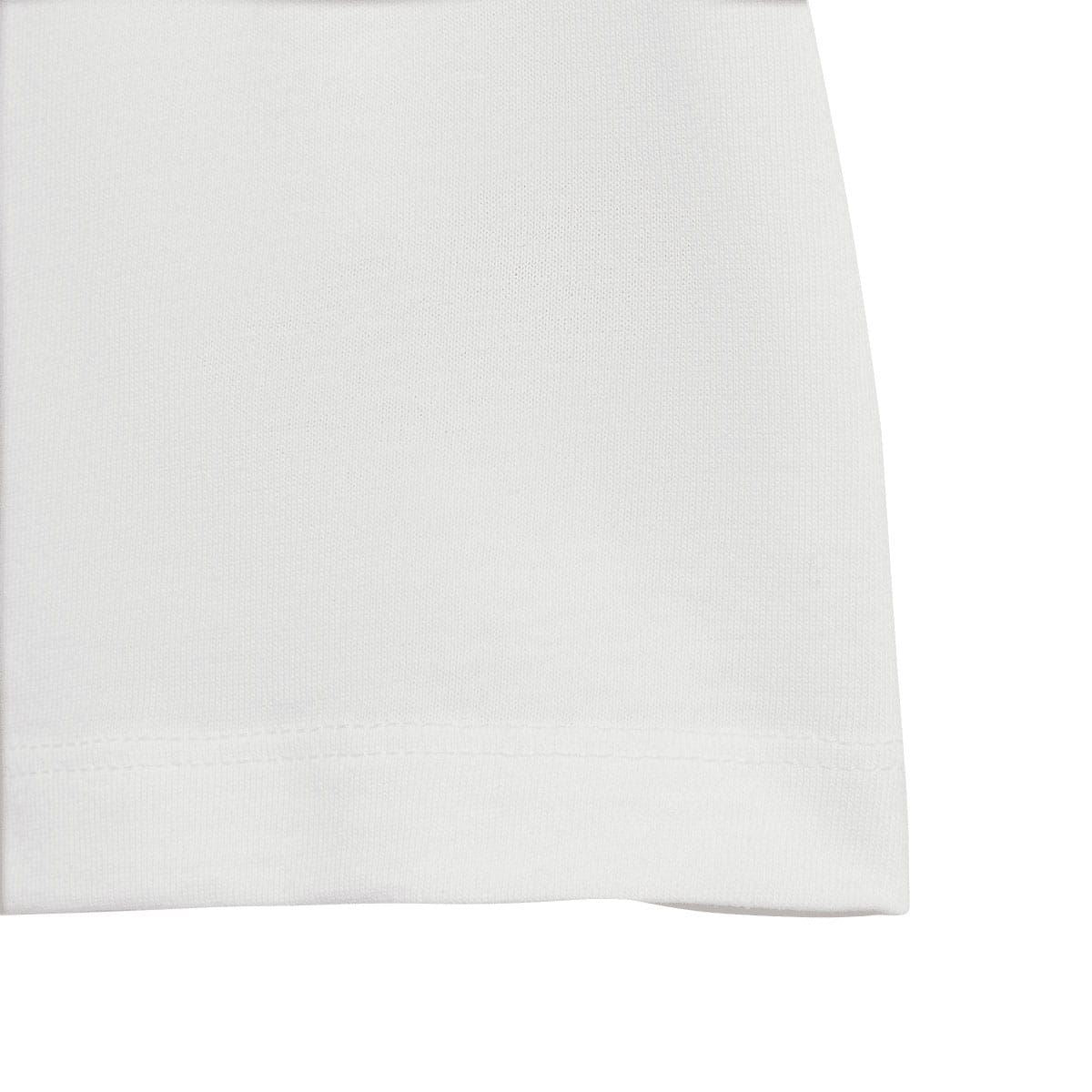 Infant white t-shirt with straight hem and short sleeves