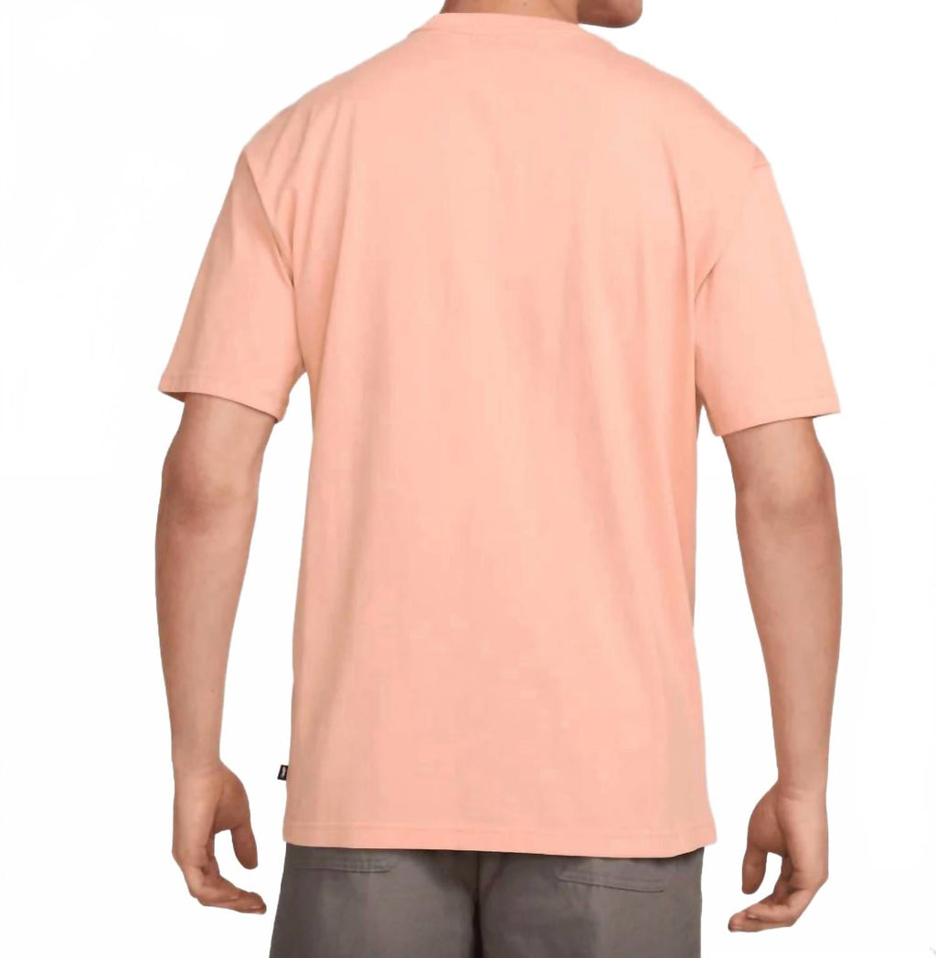Men's Sb Max Dog Skate Shirt In Apricot Agate