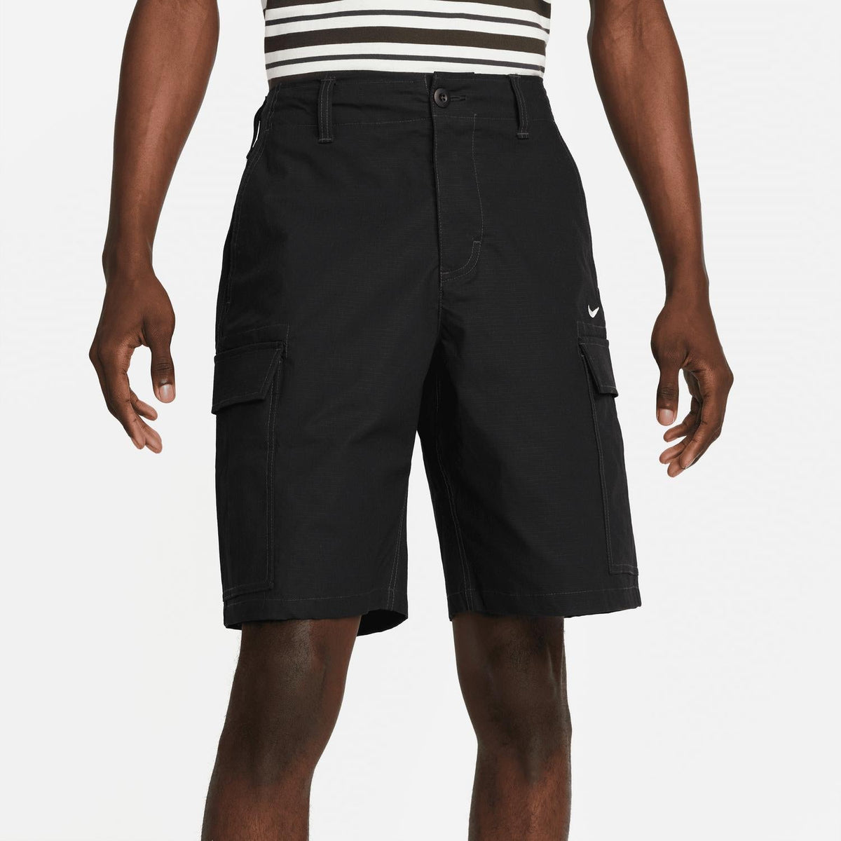 Sb Cargo Shorts In Black