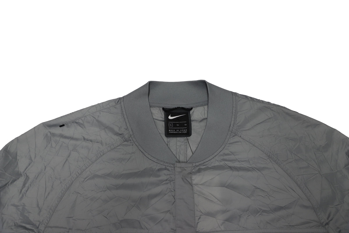 Nike Tech Pack Woven Jacket in Grey Polyester