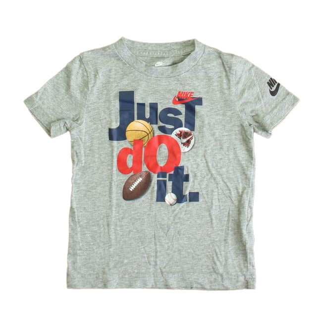 Nike Boys Gray T-Shirt