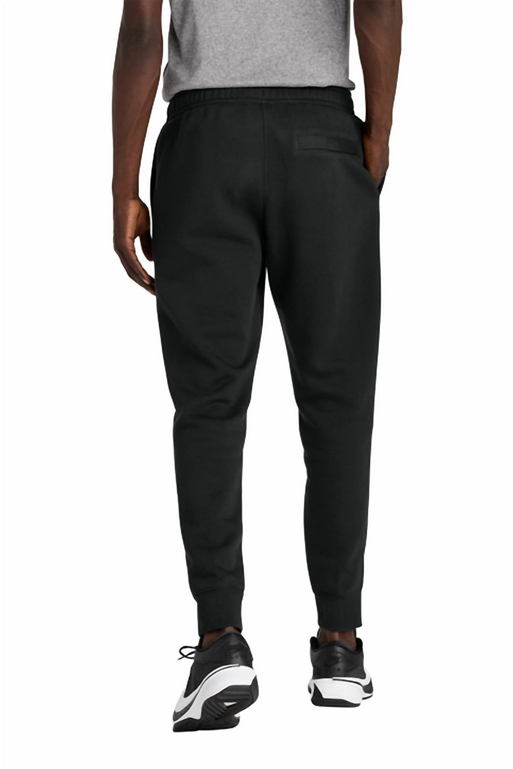 Club Fleece Jogger In Black