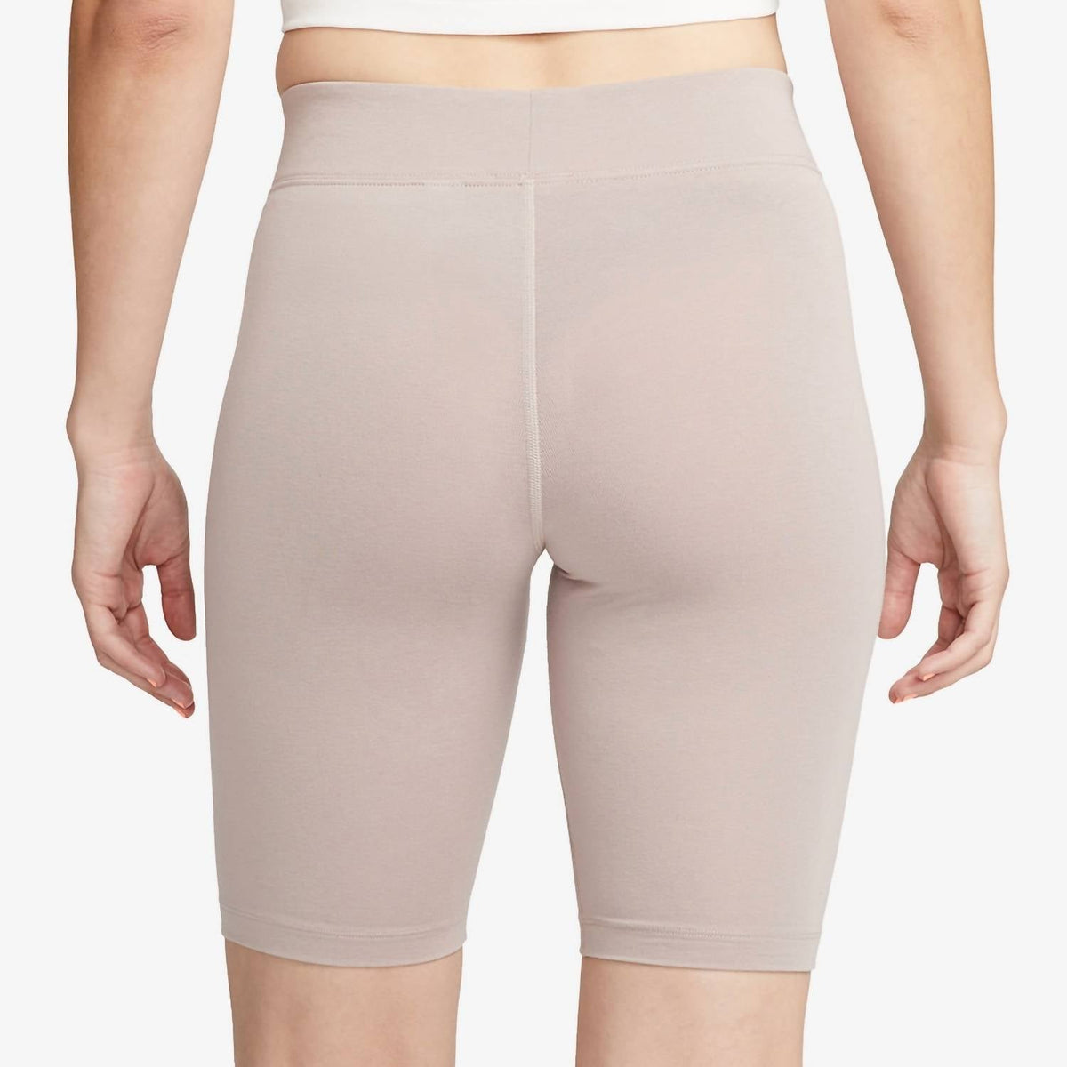 Sportswear Essential Bike Shorts In Diffused Taupe/white
