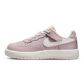 Kids low-top sneakers in particle rose with white Swoosh and hook-and-loop strap