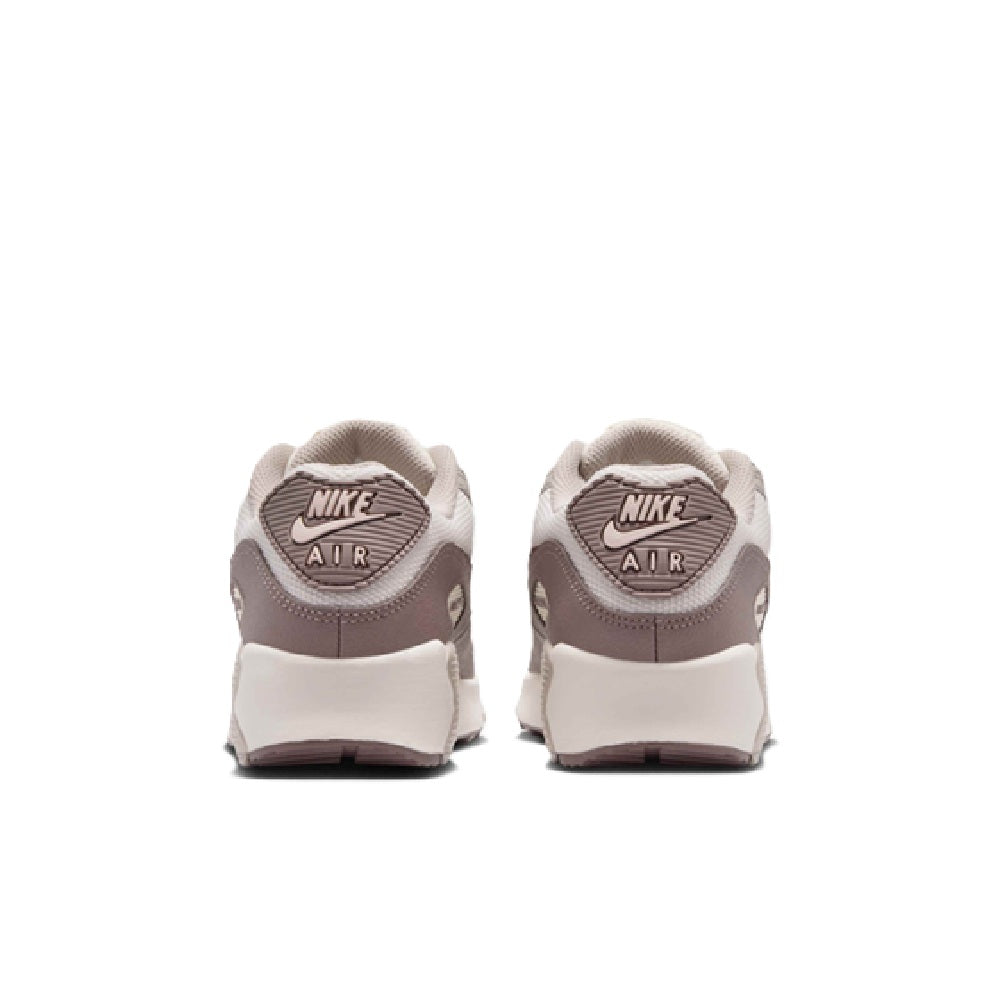 Air Max 90 kids' sneakers, heel view in cream and taupe with Nike Air branding